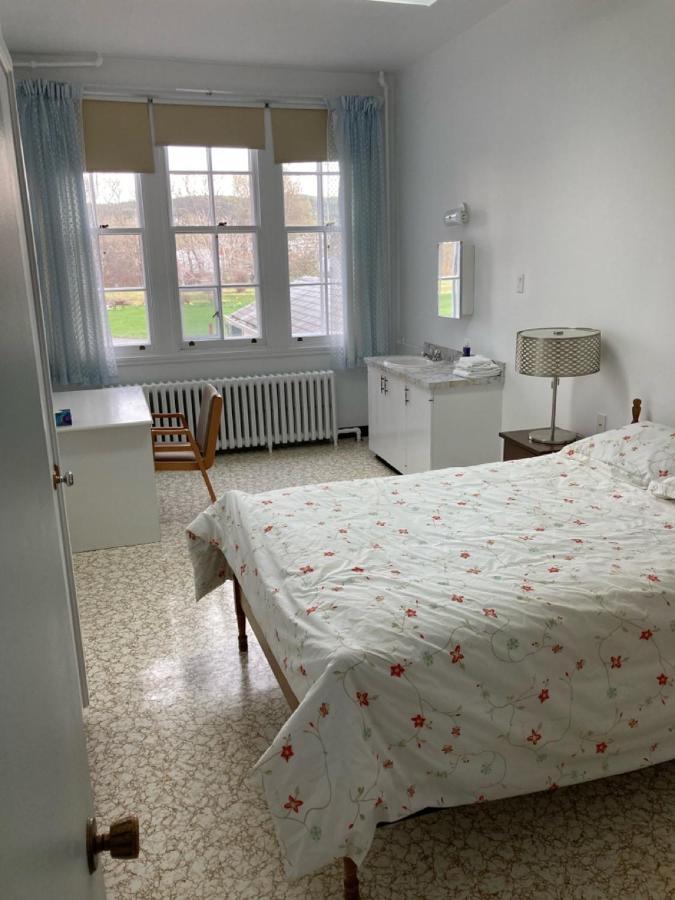 Apartamento Le Couvent Sainte Anne-des-Chênes Exterior foto
